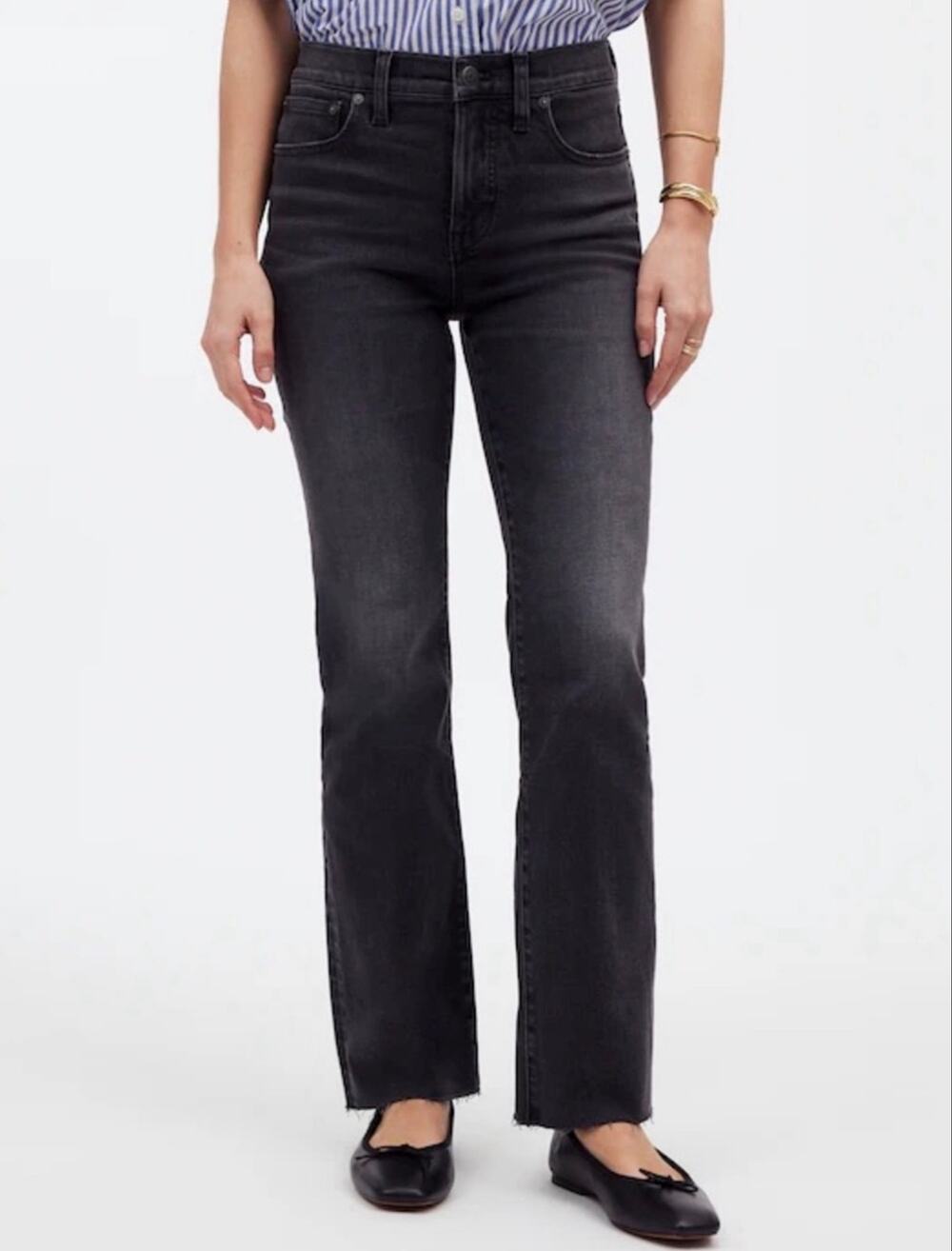 Madewell Mid-Rise Kicked Out Raw Hem Crop Jeans Size 24T Washed Black